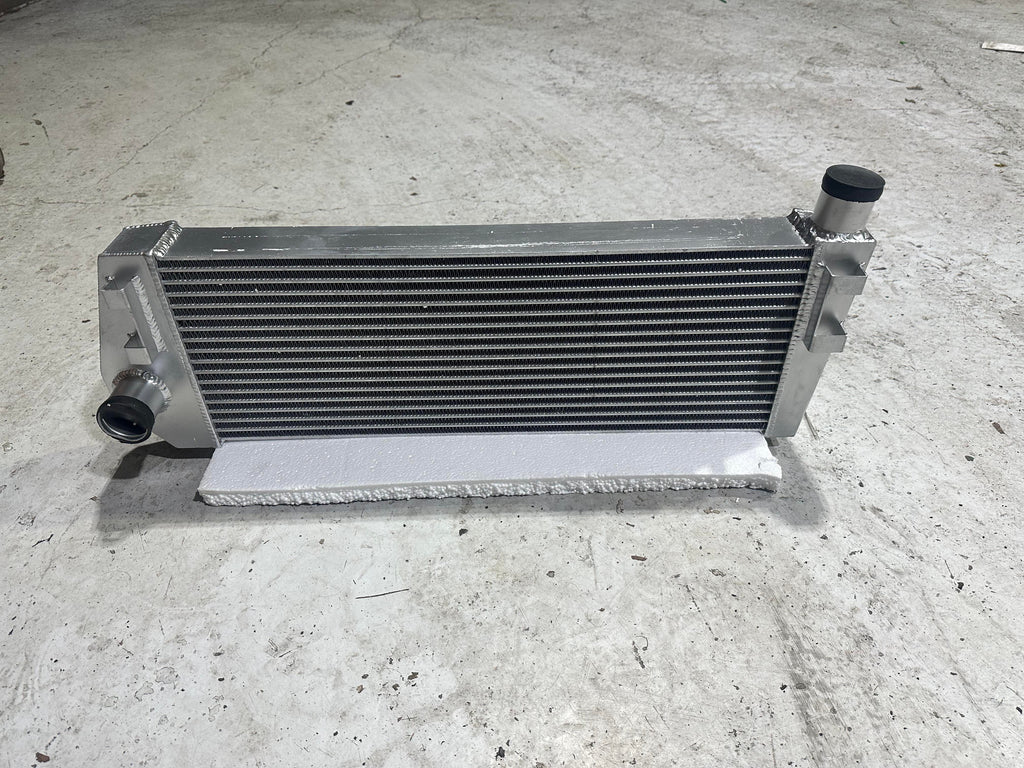 Renault Megane II RS 2.0 Turbo upgraded intercooler