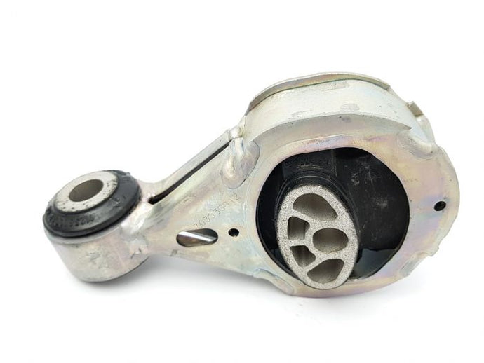 Bottom engine stabiliser for all Megane 3RS 250,265 and 275 models including Cup and Trophy. 112380008R